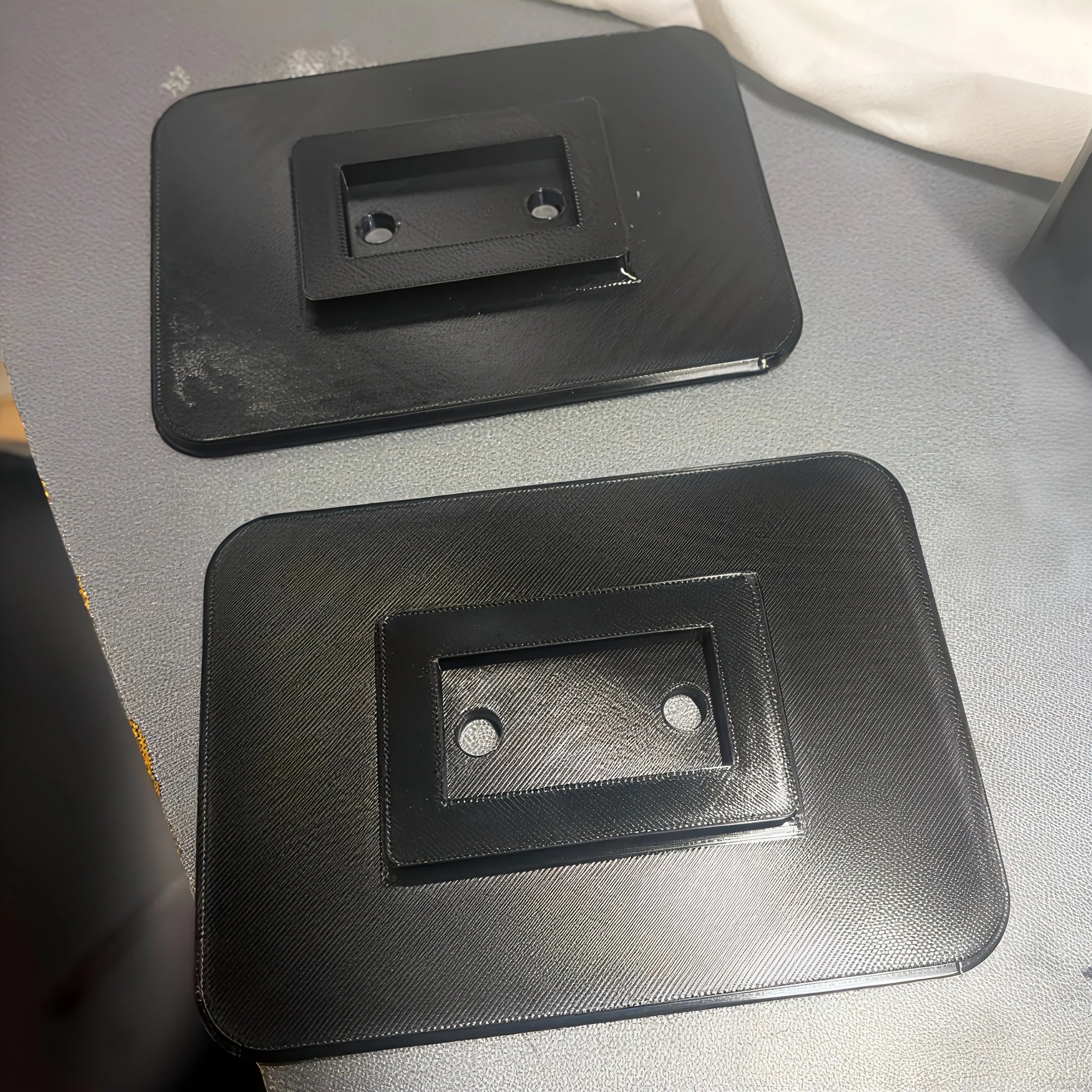 Supports de fixation pour auvent